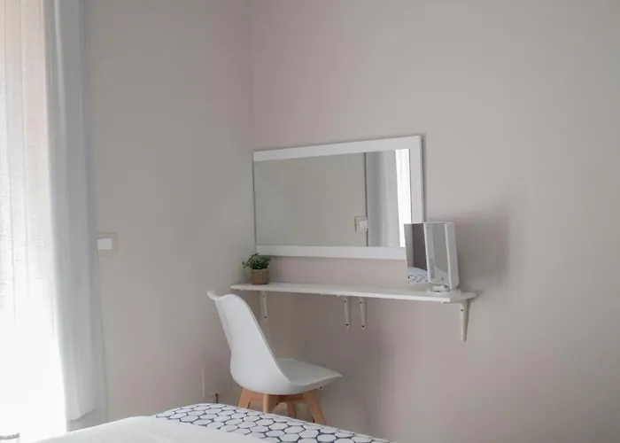 Apartment Sara's - Modern Near Metro, Perfect For Families And Groups In Rome