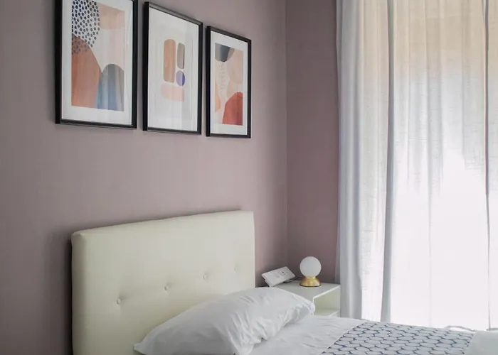 Sara's - Modern Near Metro, Perfect For Families And Groups In Apartment