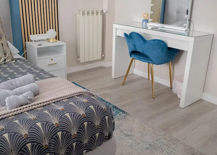Apartment Sara's - Modern Near Metro, Perfect For Families And Groups In Rome