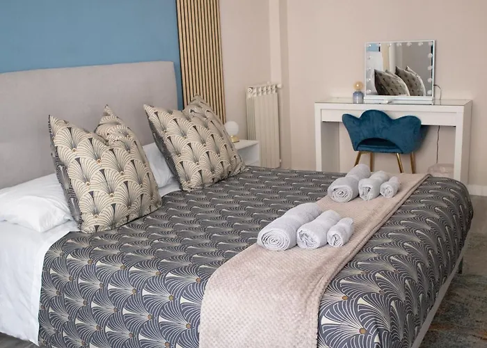 Apartment Sara's - Modern Near Metro, Perfect For Families And Groups In Rome